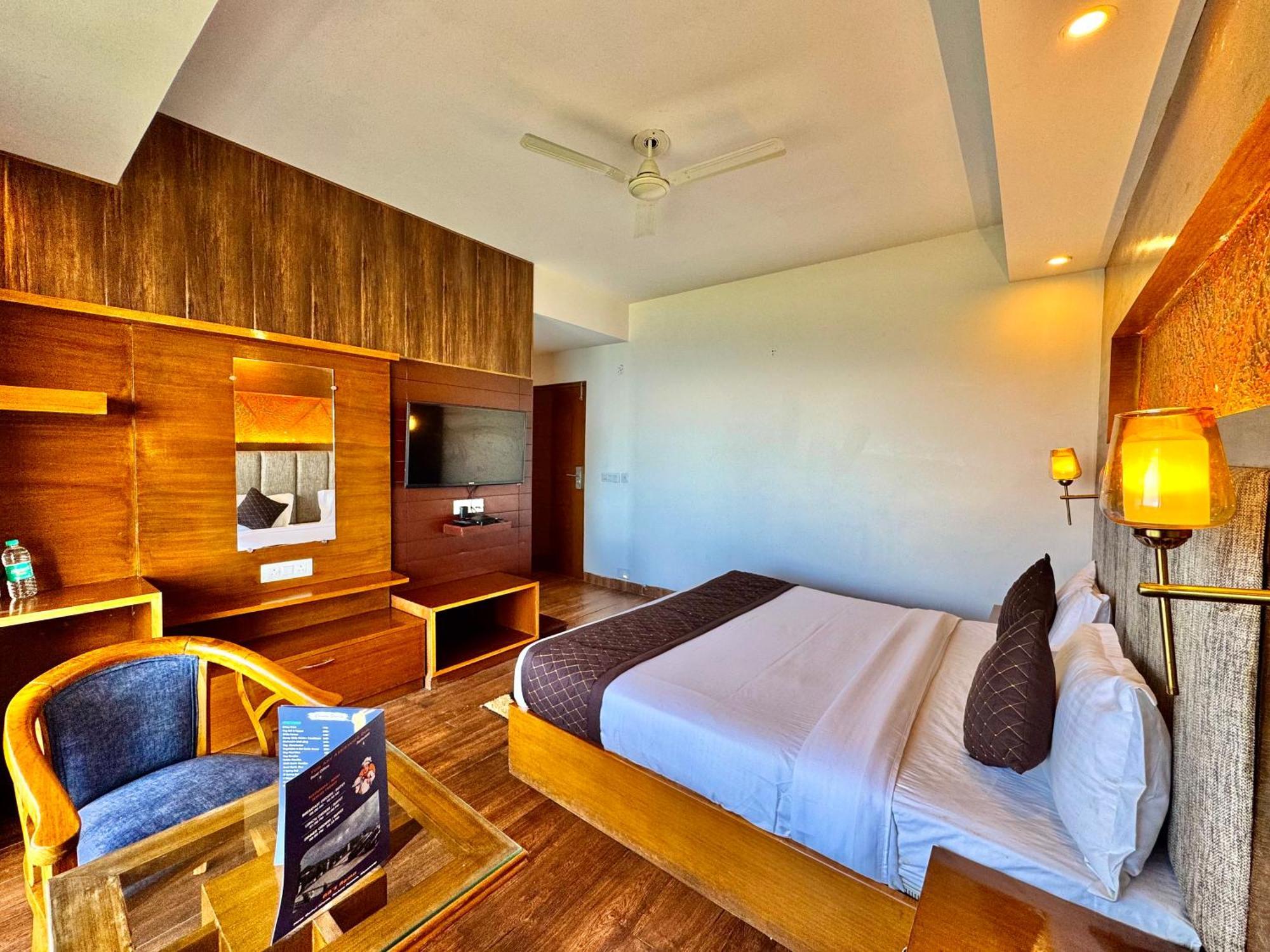 Ab'S Abode-A Boutique Hotel Массури Экстерьер фото