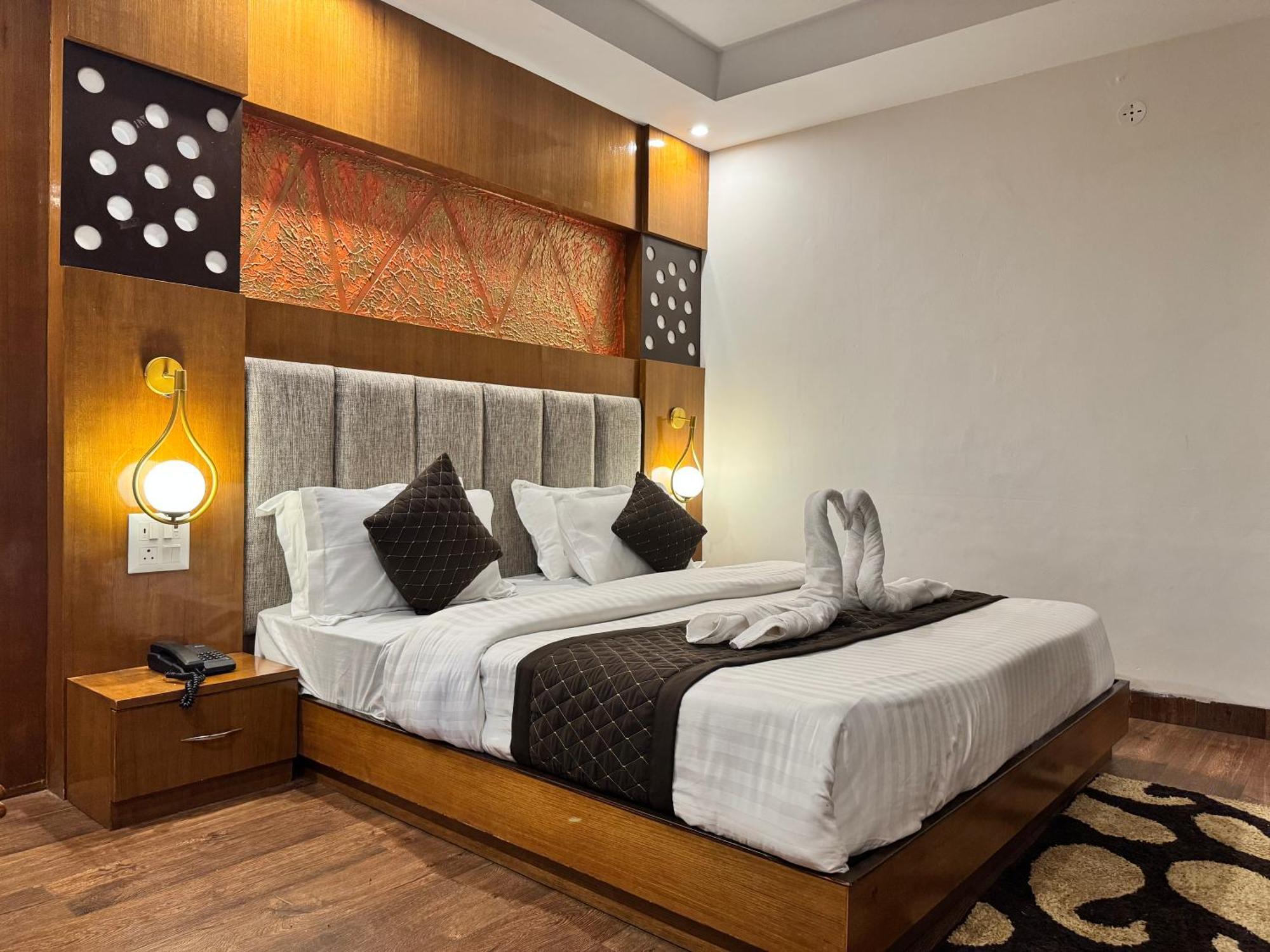 Ab'S Abode-A Boutique Hotel Массури Экстерьер фото
